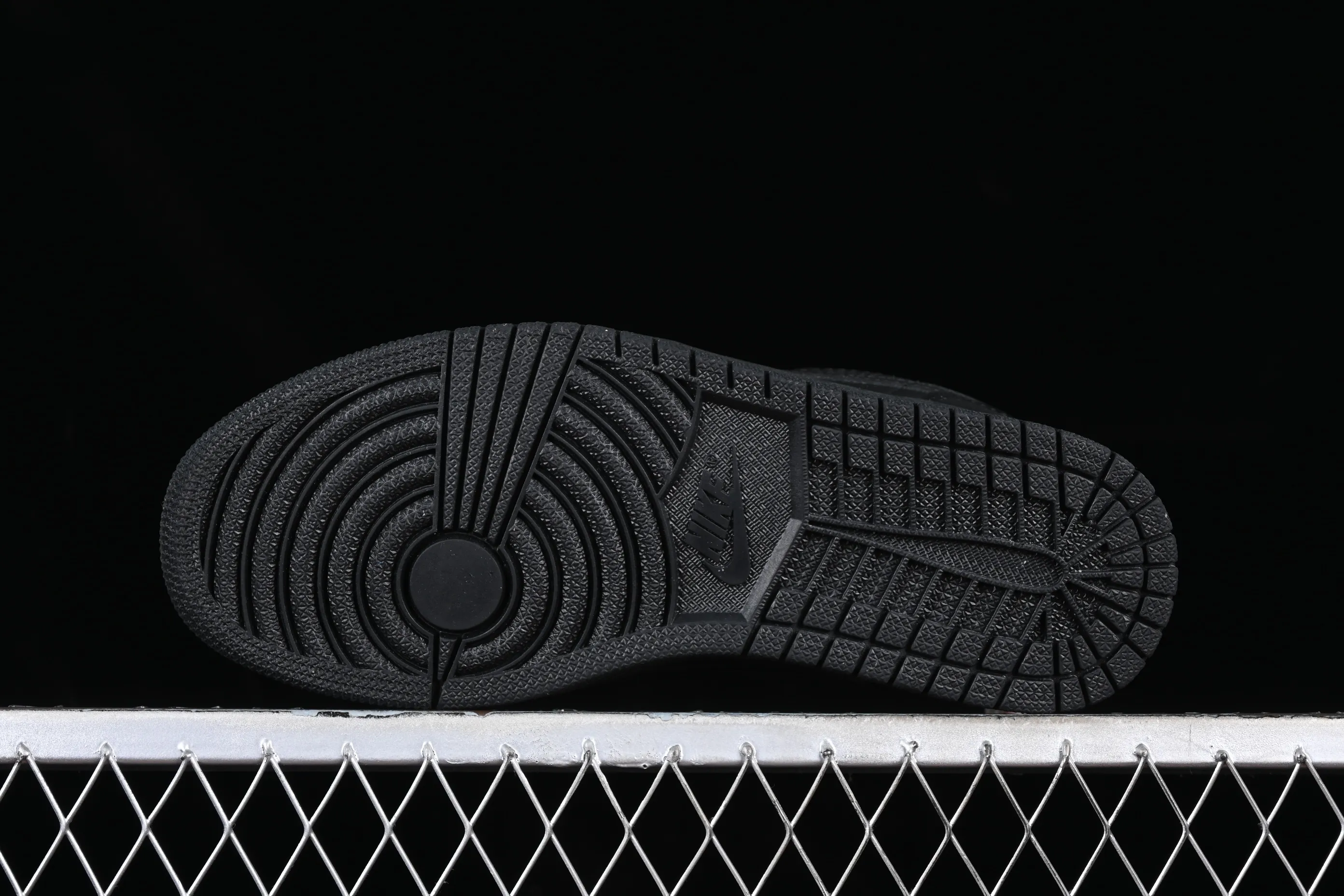 All categories Air Jordan Jordan series basketball shoes Air Jordan 1 Low Z version Air Jordan 1 Low OG "All Black" AJ1 Joe 1 all black low-top cultural casual sneakers 553558-025